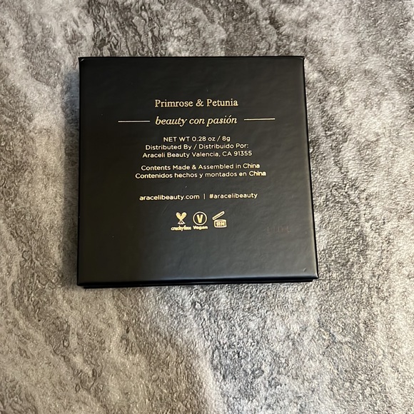 Araceli Las Flores Blushes - Primrose and Petunia - Picture 5 of 5